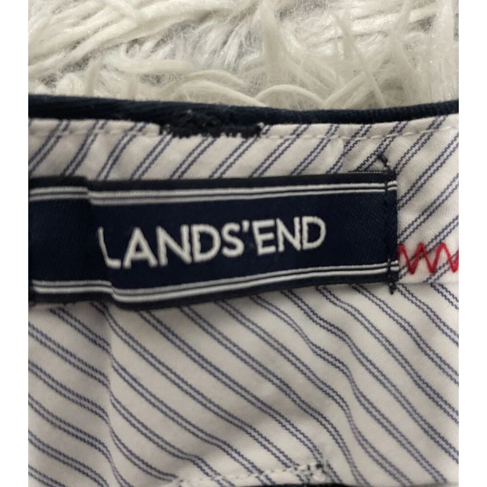 Lands End Shorts Womens 2 Petite Not too Low Rise Blue Cotton Blend Chinos Beach